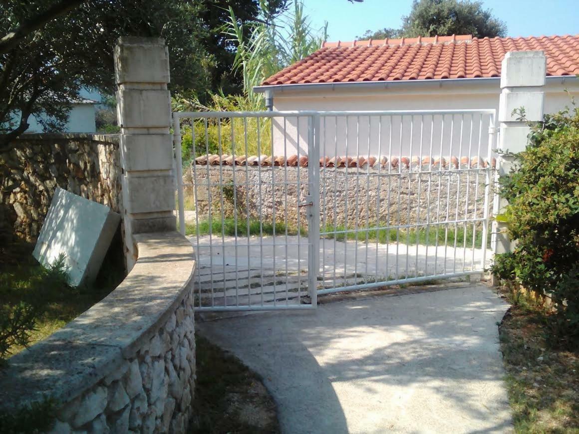 Apartments Lovor Silba Exterior foto