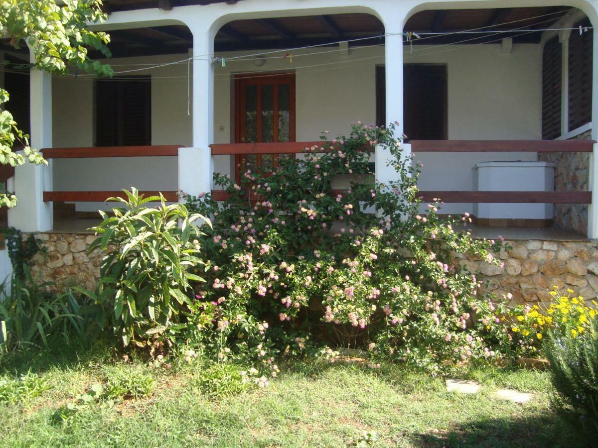 Apartments Lovor Silba Exterior foto